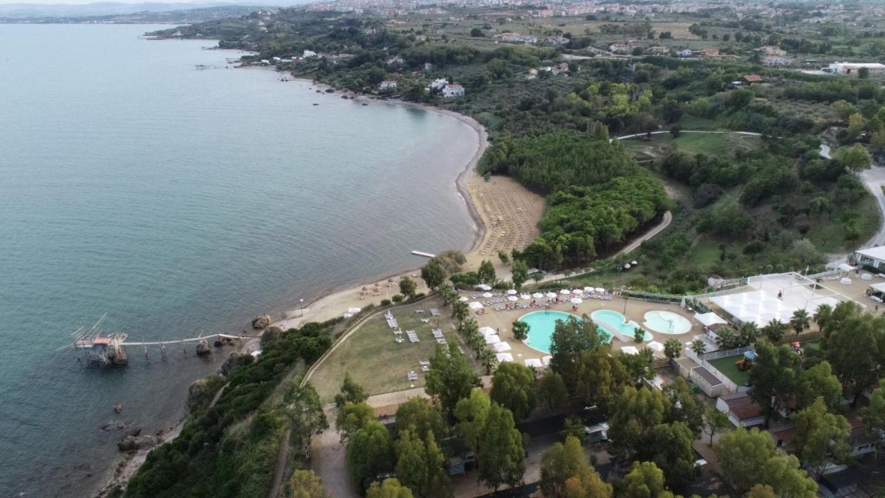 바스토 Grotta Del Saraceno 아파트 호텔 외부 사진