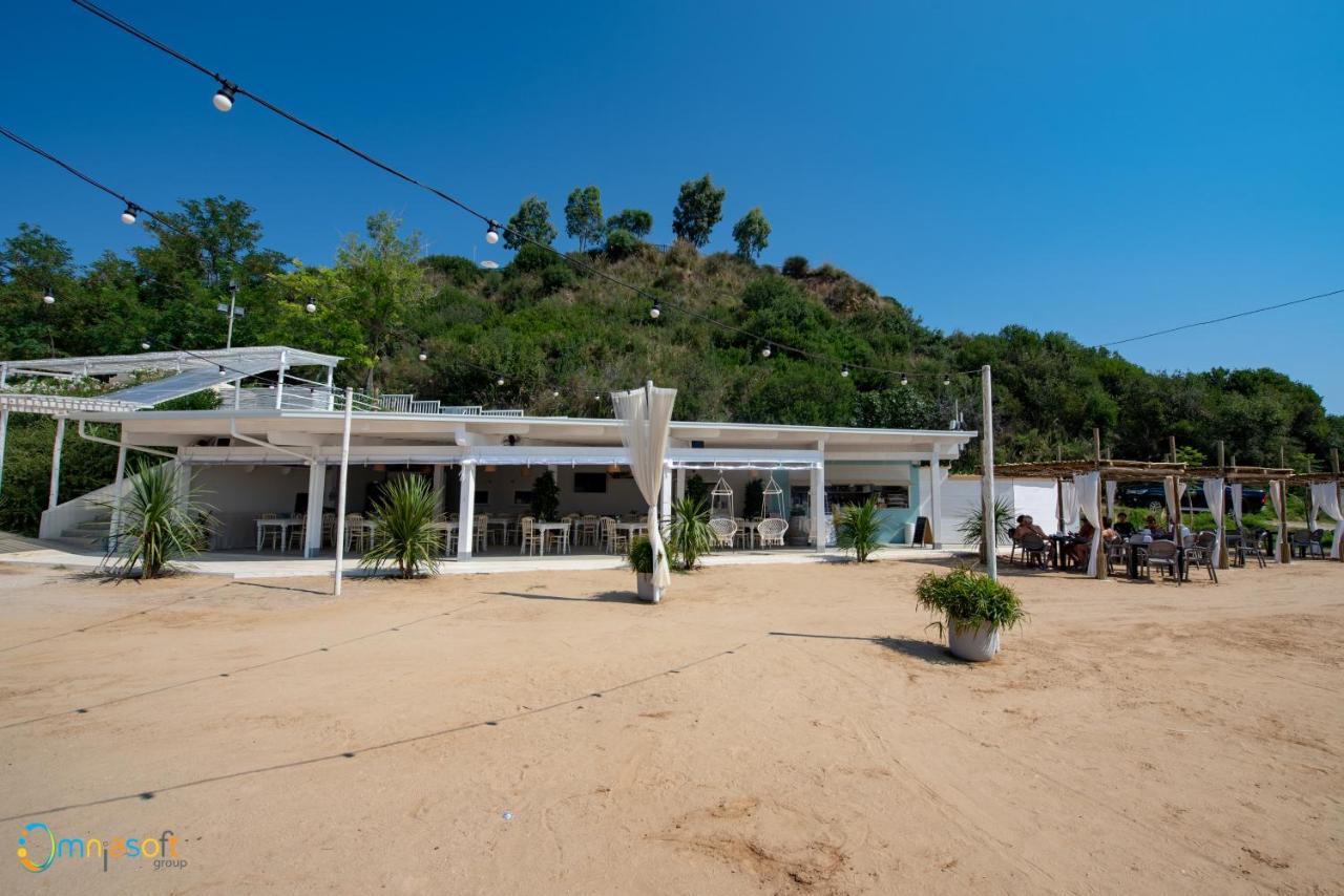 바스토 Grotta Del Saraceno 아파트 호텔 외부 사진